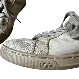UGG Karine Snake Women's Lace up Leather Sneakers Size US 7 EU 28 Beige thumbnail 5