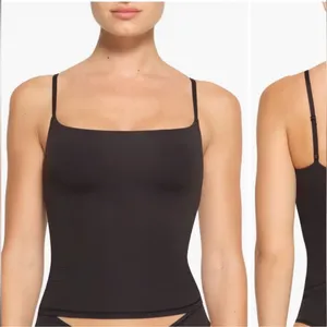 SKIMS NWT Fits Everybody Cami | onyx | XXS (C4) thumbnail 2