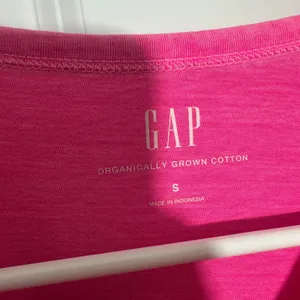 Gap T-Shirt Womens Small‎ Pink Organic Cotton Vintage Soft Short Sleeve Crewneck thumbnail 2