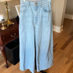 SNACKS LA From Mother Wide Leg Jeans New Light Wash thumbnail 2