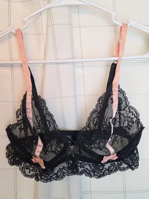 Victorias Secret Vintage Bra thumbnail 1