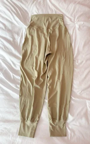 Offline By Aerie Light Green Real Me Joggers Size Small thumbnail 3