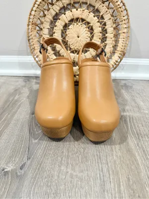 Universal Thread Tan Platform Clogs Slingback Chunky 4” Heel Shoes Women’s 11 thumbnail 6
