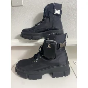 Steve Madden Thora-P Black Nylon Lace-Up Combat Ankle Lug Boots Women's 8 thumbnail 4