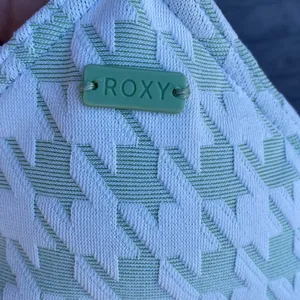 Roxy Check It Mint Houndstooth Triangle Bikini Top Size S NWT thumbnail 7