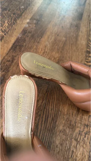 Square Toed Chunky Heel Brown Size 7 thumbnail 5