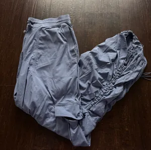 Lululemon Joggers Dance Studio thumbnail 1