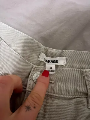 Garage cargo pants thumbnail 3