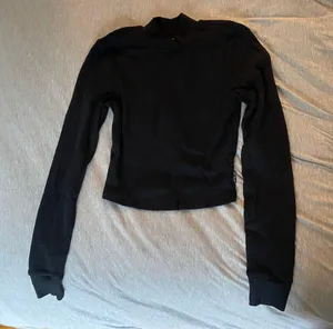 TNA Waffle Long Sleeve Cropped Mockneck thumbnail 1