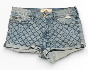 Hollister Light Wash‎ Quilted Rhinestone 1" Denim Mini Shorts Cuffed Size 9/29 thumbnail 1