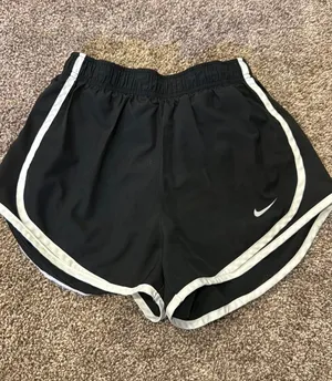 Nike Shorts thumbnail 1