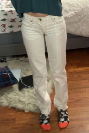 Low Rise Jeans thumbnail 1