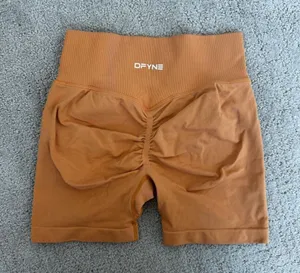 DFYNE Dynamic Shorts 4.5" thumbnail 2