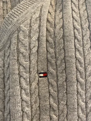 Tommy Hilfiger Sweater thumbnail 2