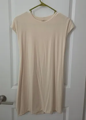 Oh Polly Cream Short Sleeve Tunic thumbnail 1