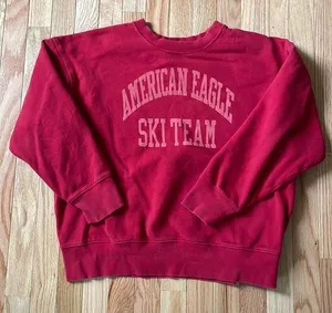 American Eagle Sweater Womens Small Red Logo Pullover Sweatshirt Crewneck Ladies thumbnail 1