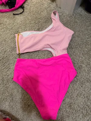 Shein One-Piece Swimsuit thumbnail 3