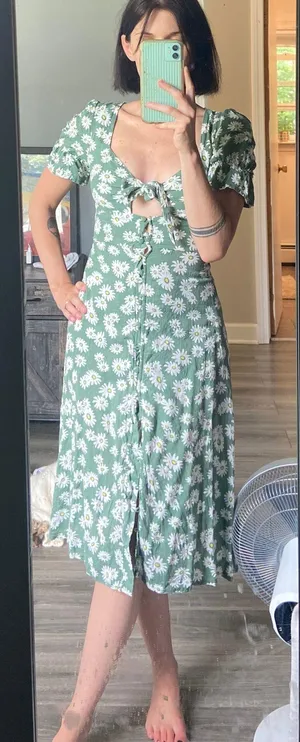 Dress thumbnail 3