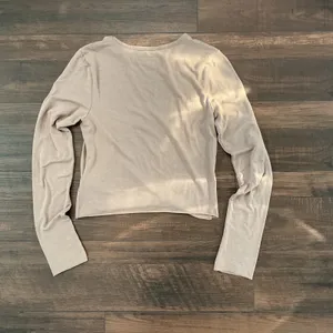 Anthropologie Long Sleeve Crew Neck Top Taupe Brown Raw Hem Small Minimalist thumbnail 3