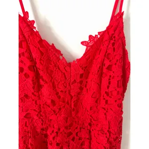 ASTR The Label Lace Adjustable Spaghetti Strap Midi Dress Red Size Small thumbnail 8