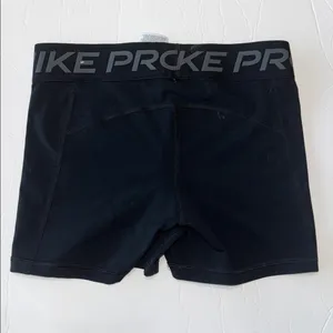 Nike Pro Women's Athletic Black Shorts spandex M medium dri fit thumbnail 3