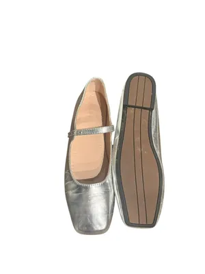 Stunner Silver Ballet Shoes Size 6.5 thumbnail 4