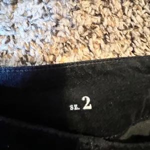 White House Black Market The Skinny Black Velvet‎ Pants Metallic Trim Size 2 thumbnail 3