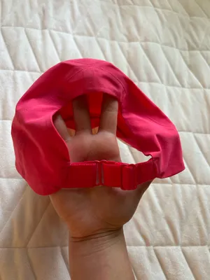 Lululemon Hat thumbnail 3