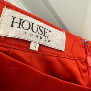 House of CB Ayain Wide Leg Pants Womens S Dark Orange Satin High Rise‎ Trousers thumbnail 5