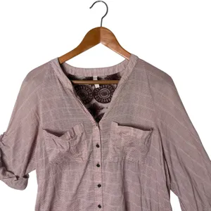 Free People Crochet Lace Back Top Pintuck Pleat Tunic Womens S Burgundy BOHO thumbnail 11