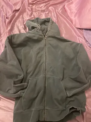 Brandy Melville Christy Hoodies Oversized thumbnail 2