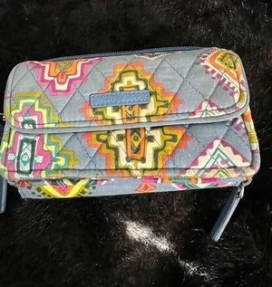Vera Bradley RFID Riley Compact Wallet Painted Medallions Cotton thumbnail 1