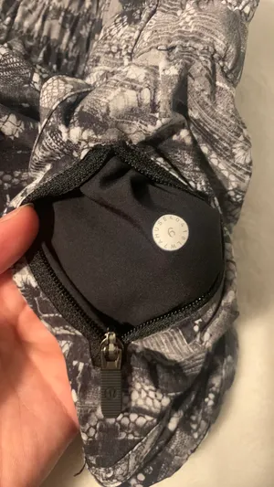 Lululemon Shorts thumbnail 5