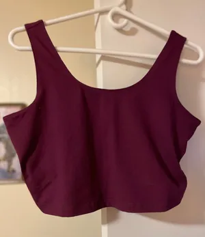 Women's Torrid Scoop Neck Crop Tank top/ sports Bra Wine Size 1 thumbnail 1