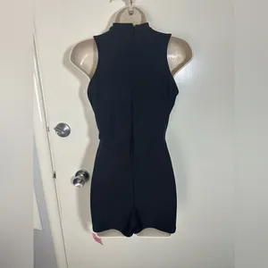 PrettyLittleThing Black Sleeveless Mini Dress thumbnail 5