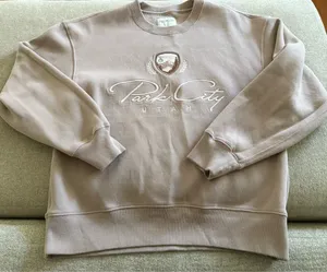 Abercrombie & Fitch Crewneck thumbnail 1