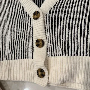 Altar’d State Maria Ribbed Chenille Balloon Sleeve Cardigan Sweater Women’s XXS thumbnail 7