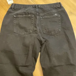 NWT Free People We The Free Maggie Mid-Rise Straight-Leg Distressed Jeans 29 thumbnail 12