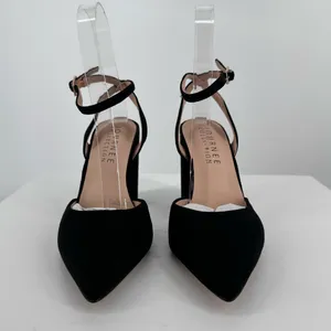 Journee Tyyra Ankle Strap Pump in Black size 6 Block Heel Pointed Toe thumbnail 4