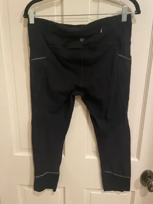 Athleta Black Capri Leggings thumbnail 3