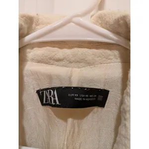 Zara Soft Cream Ladies Double Breasted Coat Size XS thumbnail 7