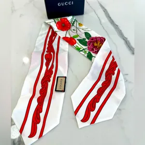 Gucci Floral Neck Bow Scarf thumbnail 3