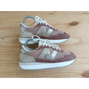 New Balance 237 Women's Size 8 W Pink Rose Gold Suede Sneakers WS237MSC thumbnail 6