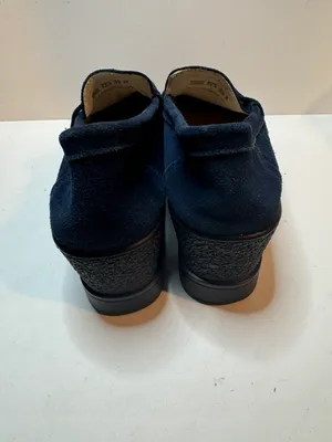 Womens Navy Loafers Size 39 thumbnail 4