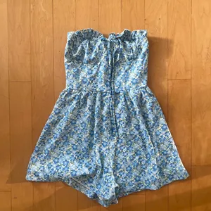 Princess Polly Julita blue floral romper thumbnail 2