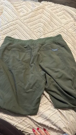 MedCouture Scrub Pants thumbnail 2