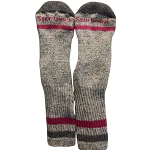 Smartwool Women's Classic Hike Full Cushion Crew Socks Medium‎ Grey/Pink Merino thumbnail 3