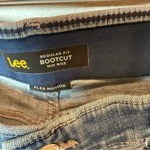 Lee Women's Boot Cut Jeans - Light Blue thumbnail 10