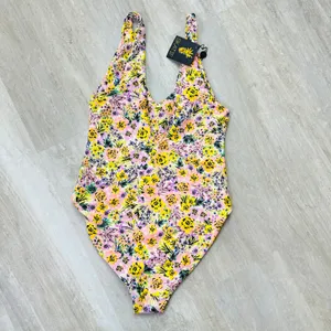 NEW Skatie Amanda one piece swimsuit in Florence Floral Women's XS thumbnail 6