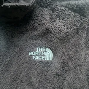 North face Full Zip Fuzzy Jacket Medium thumbnail 4